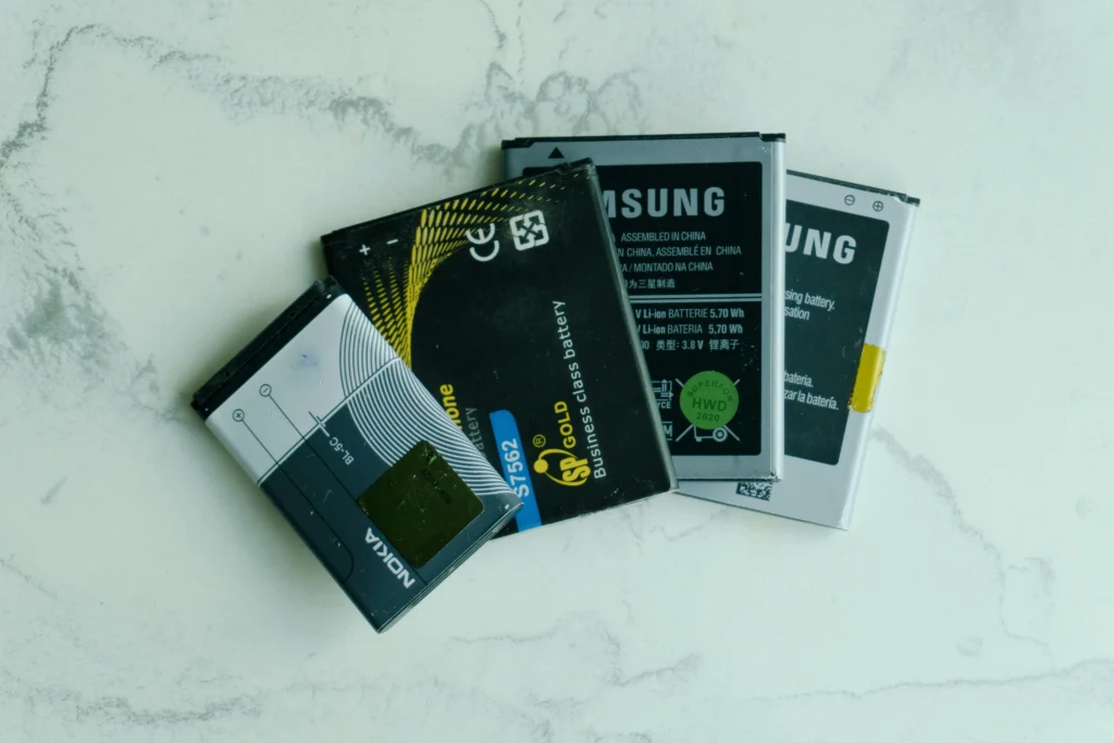 Celulares com bateria de silício carbono