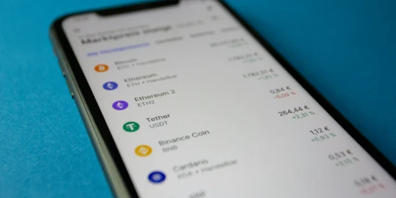 Notificações bancárias falsas: como reconhecer tentativas de fraude